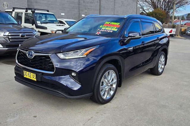 2022 Toyota Kluger Hybrid