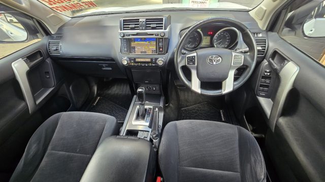 2012 Toyota Prado - Image 2