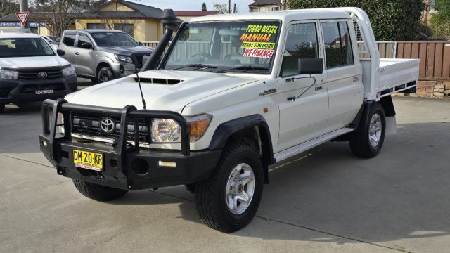2021 Toyota LandCruiser Military - Image 6