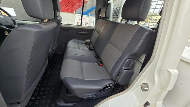2021 Toyota LandCruiser Military - Image 14