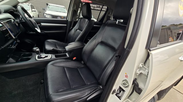 2017 Toyota Hilux - Image 17