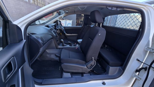 MAZDA BT-50 - Image 18