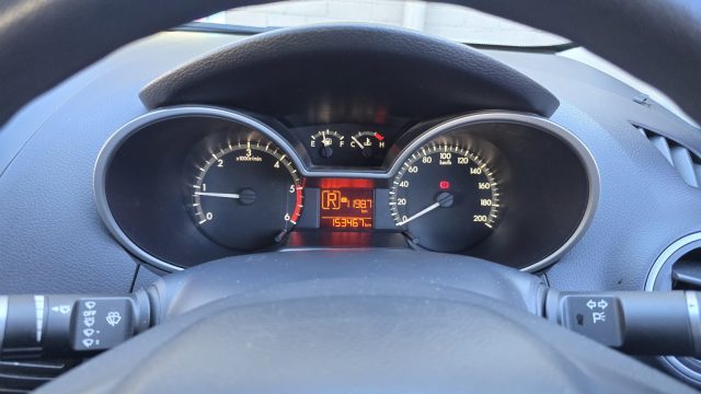 MAZDA BT-50 - Image 21
