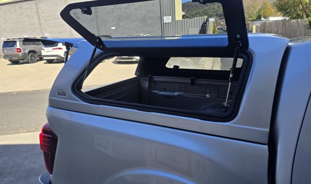 2023 NISSAN NAVARA - Image 17