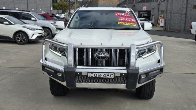 2021 Toyota Prado - Image 4