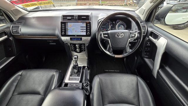 2021 Toyota Prado - Image 2
