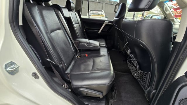 2021 Toyota Prado - Image 15