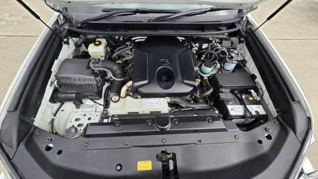 2021 Toyota Prado - Image 19