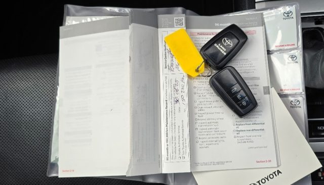 2021 Toyota Prado - Image 27