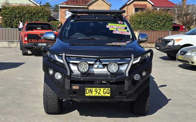 2023 MITSUBISHI TRITON - Image 4