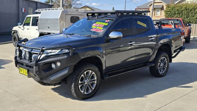 2023 MITSUBISHI TRITON - Image 9