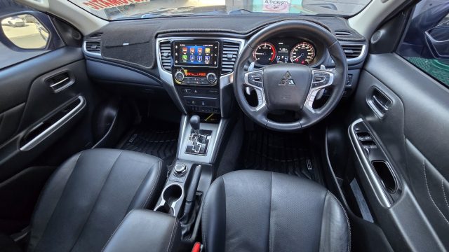 2023 MITSUBISHI TRITON - Image 13