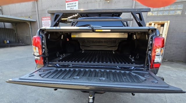 2023 MITSUBISHI TRITON - Image 17