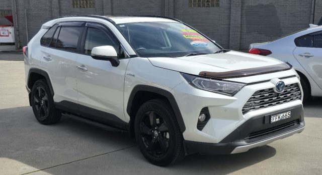 2021 Toyota Rav4 Hybrid - Image 5