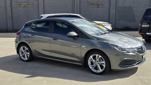 2016 Holden ASTRA - Image 8
