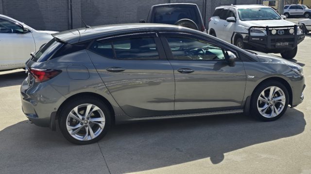 2016 Holden ASTRA - Image 9
