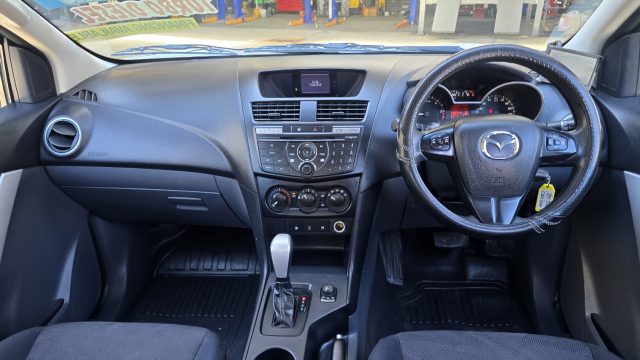 2012 MAZDA BT-50 - Image 13