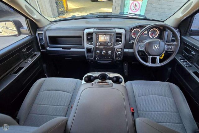 2018 Ram Truck RAM TRUCK 1500 - Image 11