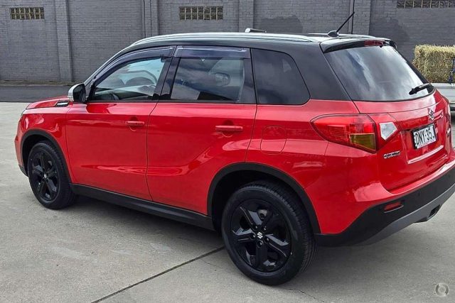 2017 SUZUKI VITARA - Image 12
