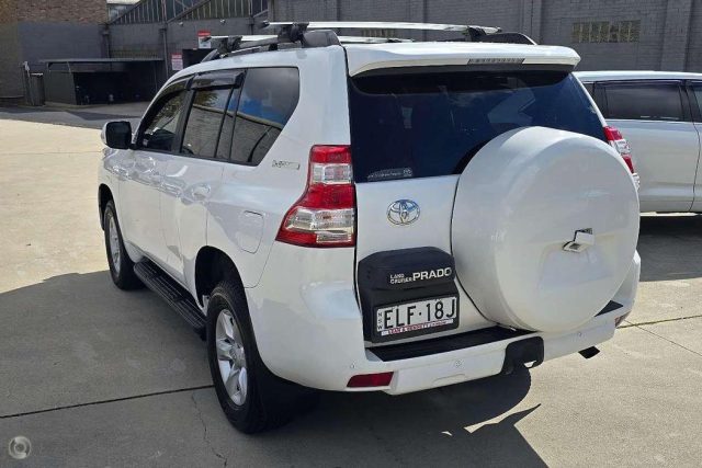 2016 Toyota Prado - Image 8
