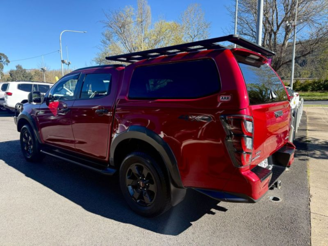 2025 ISUZU D-MAX - Image 30
