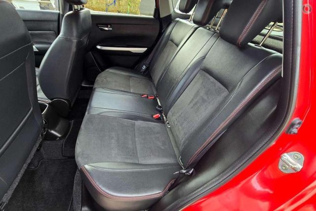 2017 SUZUKI VITARA - Image 26