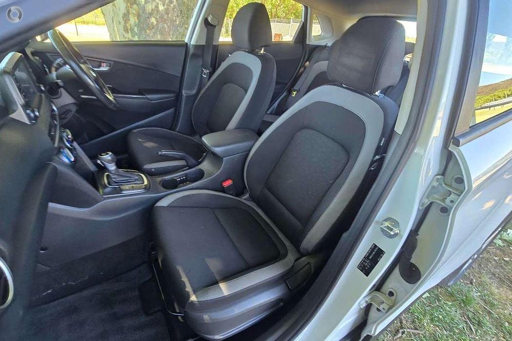 2019 Hyundai KONA - Image 3