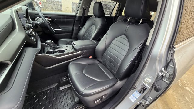 2021 Toyota Kluger Hybrid - Image 12