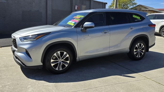 2021 Toyota Kluger Hybrid - Image 25