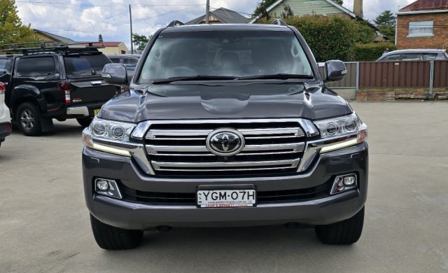 2016 Toyota LandCruiser - Image 4
