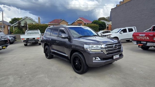 2016 Toyota LandCruiser - Image 19