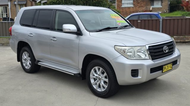 2014 Toyota LandCruiser - Image 4