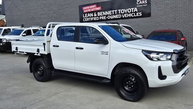 2021 Toyota Hilux - Image 13