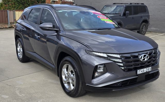 2024 Hyundai TUCSON - Image 3