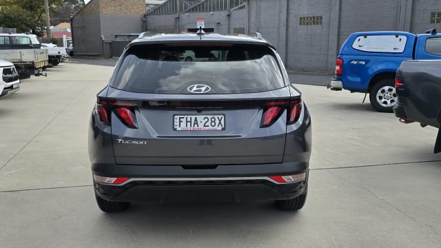 2024 Hyundai TUCSON - Image 9
