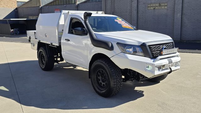 2021 NISSAN NAVARA - Image 2