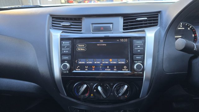 2021 NISSAN NAVARA - Image 24