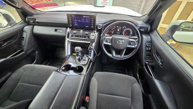 2022 Toyota LandCruiser - Image 13