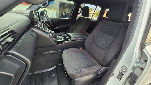 2022 Toyota LandCruiser - Image 16