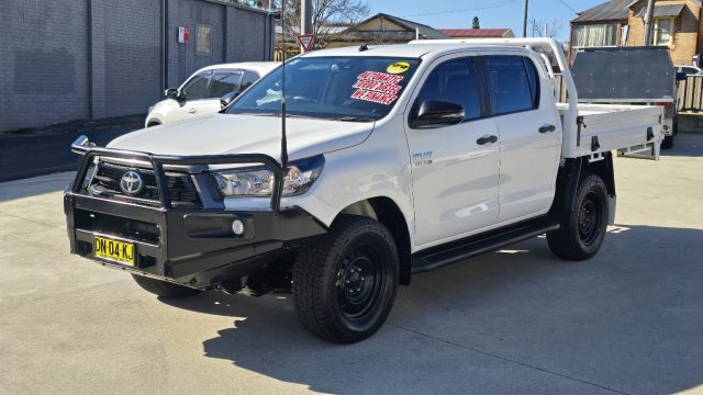 2020 Toyota Hilux - Image 7