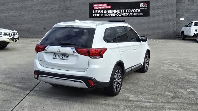 2019 MITSUBISHI OUTLANDER