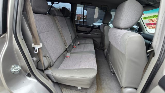 2005 Toyota LandCruiser - Image 14