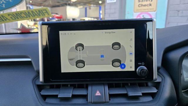 2023 Toyota Rav4 Hybrid - Image 19
