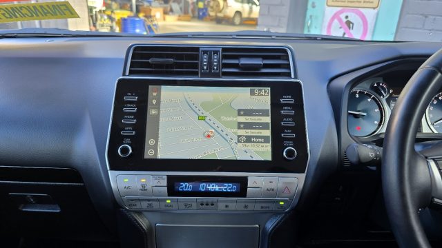 2023 Toyota Prado - Image 21