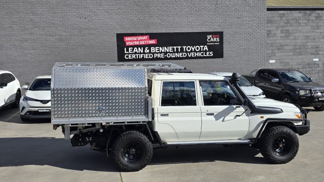 2018 Toyota LandCruiser Military