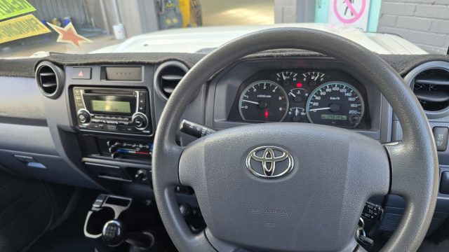 2018 Toyota LandCruiser Military - Image 2