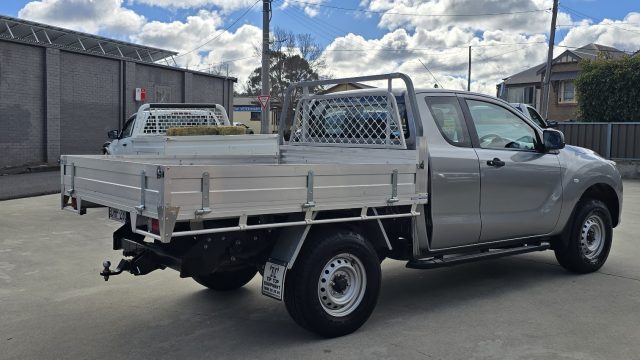 2016 MAZDA BT-50 - Image 11