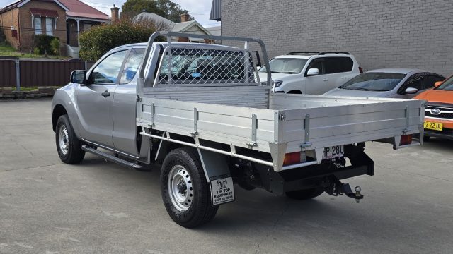 2016 MAZDA BT-50 - Image 13