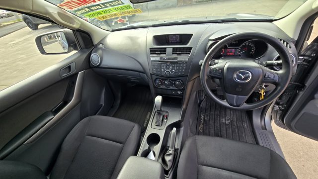 2016 MAZDA BT-50 - Image 2