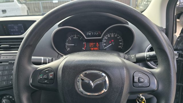 2016 MAZDA BT-50 - Image 24